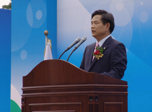경산시 '적은 인력 강력한 조직'공무원 정원의 5% 향..