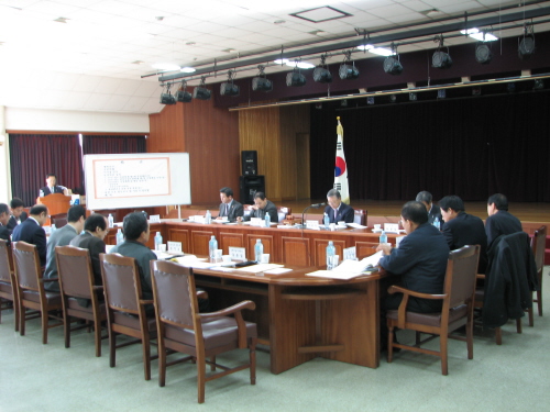 진량산업단지관리공단 이사회 개최관리공단 3층 대강당에서..