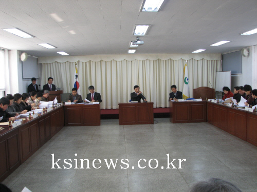 동부동 통장회의 개최지난해 예산결산과 2008년 주요업..