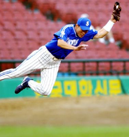 [주말 SPORTS 소식]정든 경기장 떠나는 김한수, ..