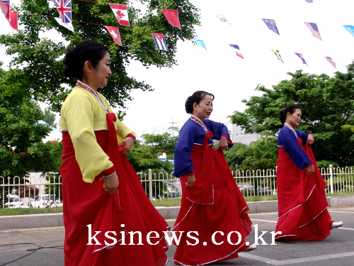 경산노인전문병원 ‘작은 음악회’ 어버이날 “당신께 사랑..