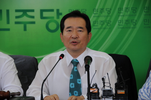 민주당 정세균 대표 주장! 국회 공전책임 “청와대와 한..