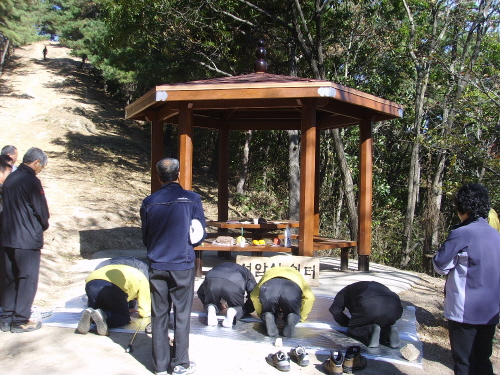 서부1동 성암산 쉼터 준공식 개최지역민, 등산객 위한 ..