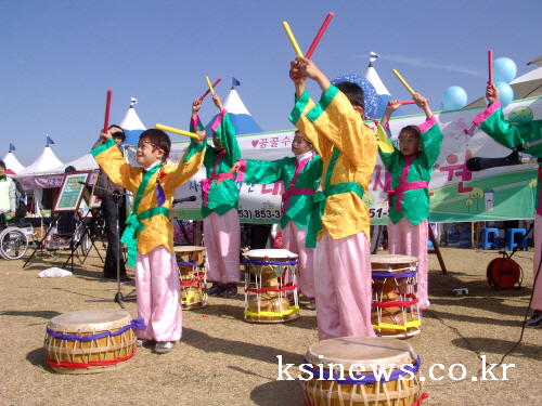 ‘함께하는 자원봉사, 명품도시 경산’ 2008 자원봉사..