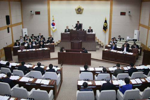 경북도의회, 제236회 임시회 폐회 동남권 신국제공항 ..