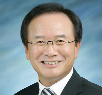 대구대 제9대 이용두 총장 이임 “연구실로 돌아가 후학..