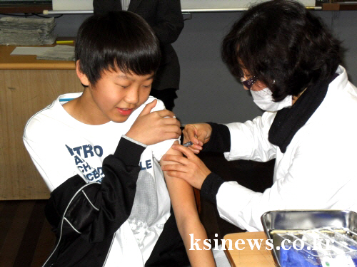경산, 신종플루 학교 단체접종 시작총 56개 교육기관 ..