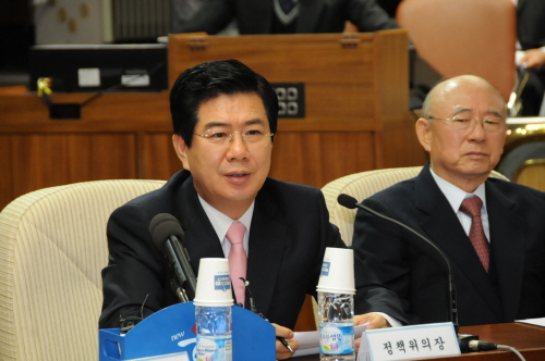 “노동조합법 개정안 통과시켜라!”[12월 11일 국회소..