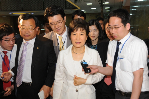 박근혜, 전당대회 불참 선언! 한나라당, 당 대표 선거..