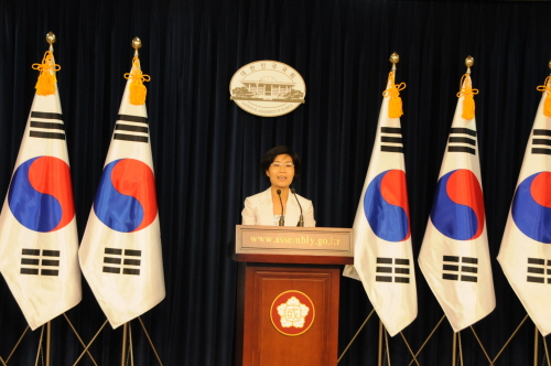 민노당, 수구꼴통 발언 '언론이 날조' 우위영 대변인 ..