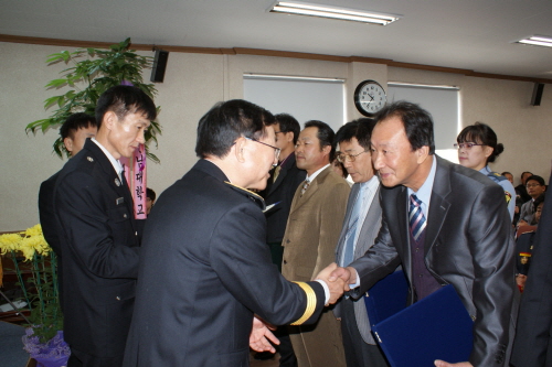 제48주년 소방의 날 기념행사 열려 소방공무원 및 관계..