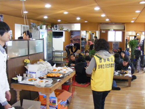 장애인정보화협회, 이웃돕기 바자회! 경산자연사랑연합, ..