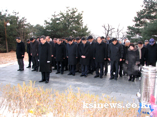 신묘년 새해 “시민의 안녕과 번영을~” 최 시장 성암산..