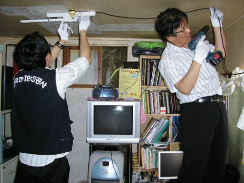 경산시 ‘재난취약가구 안전 점검·정비’ 독거노인, 장애..