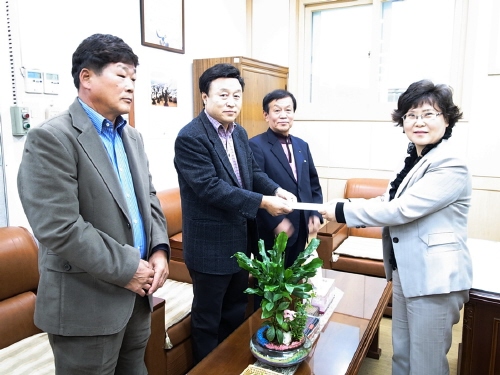 경산새마을지도자, ‘이웃사랑 성금’ 기탁 숨은자원 모으..