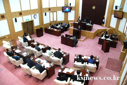 시의회 추경예산 이례적 ‘원안 통과’제148회 임시회 ..