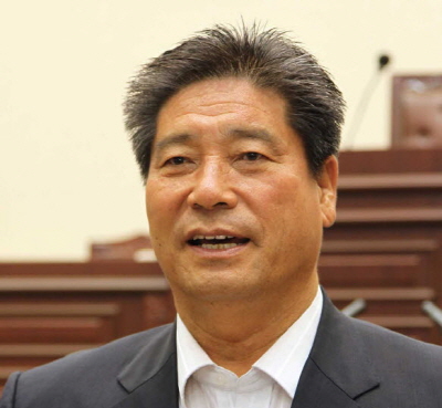 도의회 후반기 의장에 칠곡 송필각 의원 부의장에 영주 ..