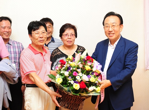 김관용 지사, 김재범 구미본가 방문 올림픽 유도R..