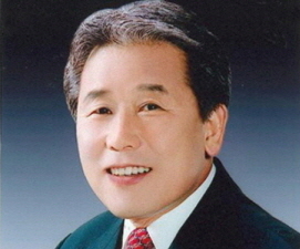 “시민을 섬기는 시장 되겠다!” 시장 보선 윤영조 후보..