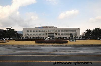 경산권 4년제 대학, 경쟁률 하락! 영남대 4.79대 ..