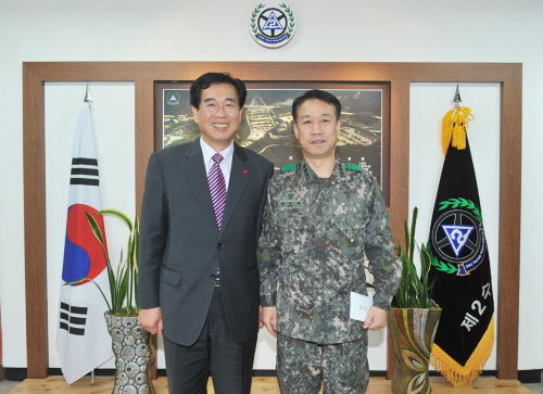경산시, 관내 군부대 위문 방문 최 시장, 명절 맞아 ..