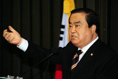 “이런 정치 처음, 대통령이 걱정!” 민주당 문희상 비..
