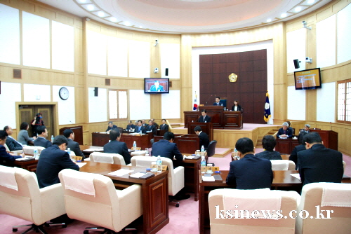 제154회 임시회 일정 마무리 옥곡 도서관 설립 위한 ..