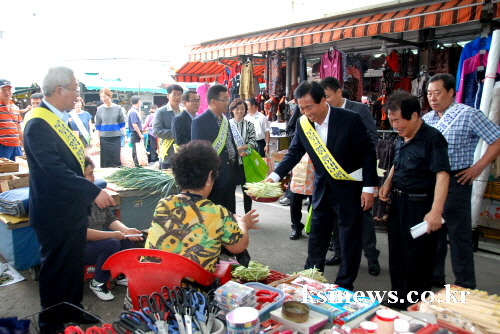 경산시 추석 ‘전통시장 장보기’ 최영조 시장, 재래시장..