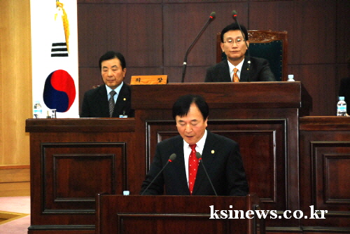 “경북개발공사 신도시 이전 반대한다!” 경산시의회, 반..
