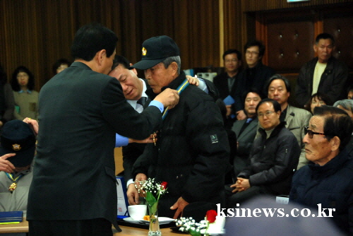 경산, 참전용사 ‘호국영웅기장’ 전수 6·25전쟁 정전..
