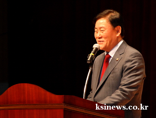 “6.4 지방선거 공천 꼭 한다!” 최경환 의원, 의정..