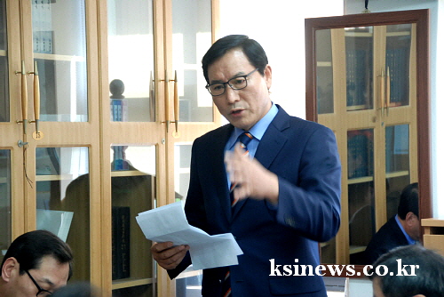 “시민의 꿈 위해 황소처럼 일할 것!” 황상조 전 도의..