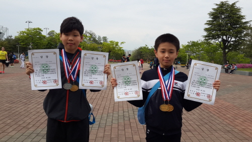 서부초, 동아전국수영대회 금3·은1 4학년 이관우 2관..