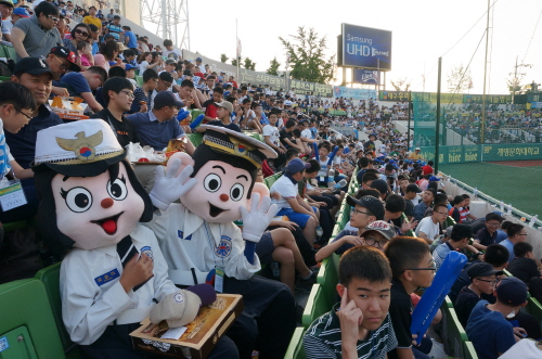 경산署, 대구야구장 학교폭력 캠페인  문명중 학생들과 ..