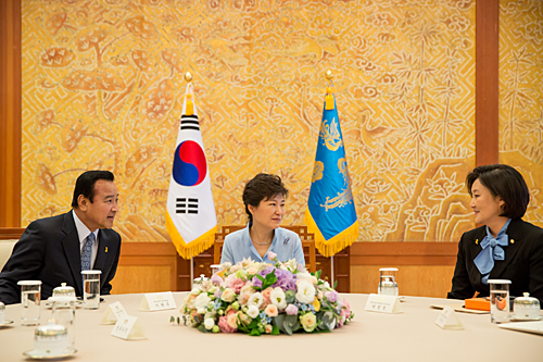 여야, 청와대 방문해 대통령과 면담 박 대통령, 여야 ..