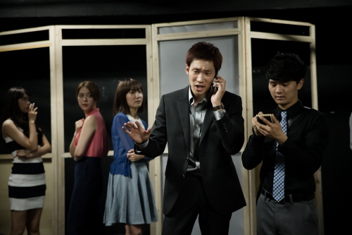 1주년 맞은 경산 ‘대학로 판 아트홀’ 영화 폰부스 재..