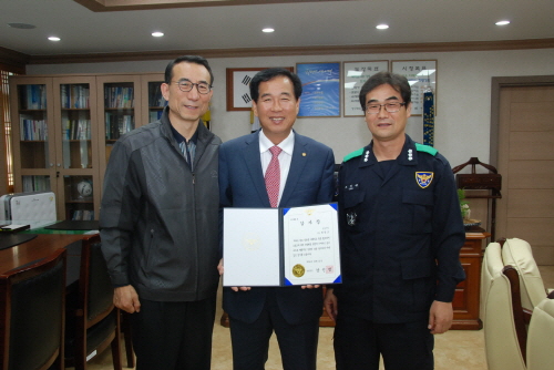 최 시장, 경북경찰청 감사장 받아 ‘경찰의 날’ 경찰행..