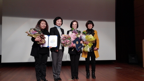 경산시, 연말 “상복 터졌다!” 자원봉사·여성일자리·음..