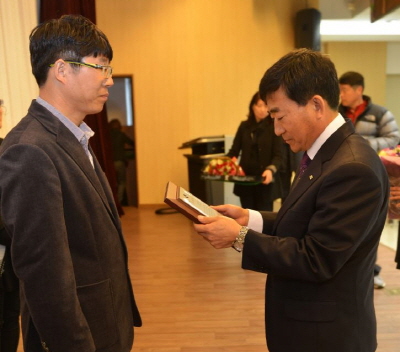 남산 김형국 씨, 정보화농업 유공자 선정 정보화연구회 ..