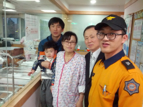 출산 임박 임산부 119 도움으로 “무사” 경산소방서 ..