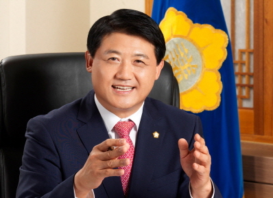 “취임 각오와 다짐, 다시금 되새겨!” 이천수 의장, ..
