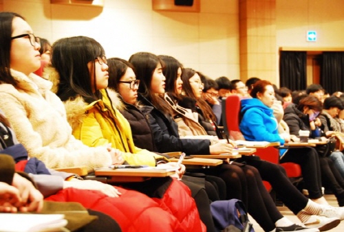 “정시 줄고, 논술 줄고, 수시 는다” 입시전문가가 들..