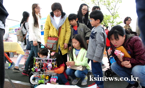 남매공원에서 중고물품 ‘사고 팔고~’ 지역사회보장협의체..