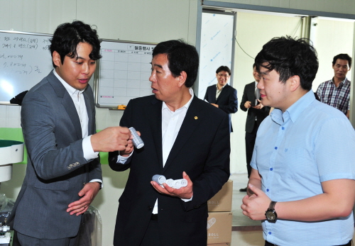 ㈜투씨오, 청년창업우수기업 ‘11호점’ 발포형 텀블러 ..