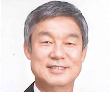 [시의회 동정]최덕수 의장, 출향작가 특별초대전 격려