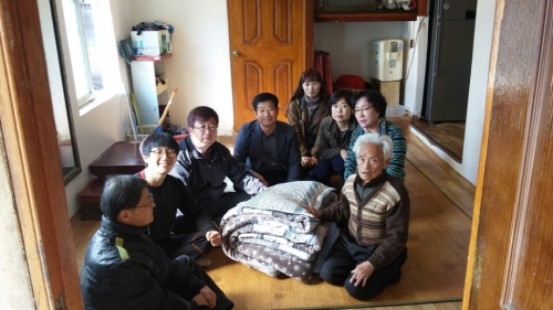 시청 기독신우회, 첫 재능기부 독거노인 세대 방문해 선..