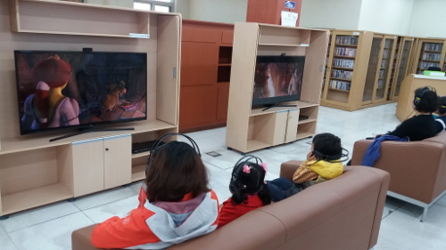 교육정보센터 ‘DVD 가족영화관’ 신설 전자정보실 시설..