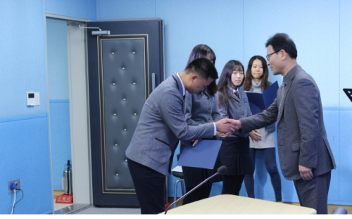 사동고 ‘사제동행 희망나눔’ 눈길 교직원들 장학금 후원..