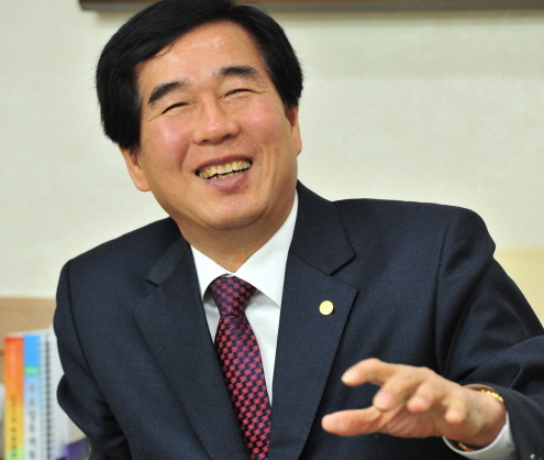 “변화와 혁신으로 더 큰 미래 준비한다!”민선6기 최영..