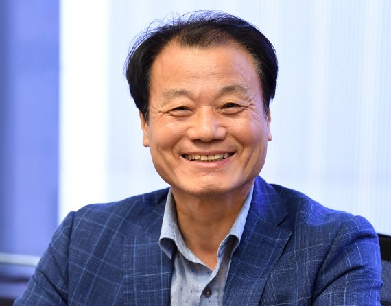 용성 출신 김산(金山), 역사대하소설 출간